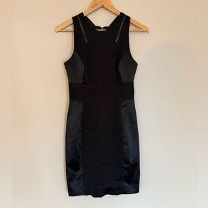 bebe Women’s Sleeveless Full Back Zip Mini Little Black Dress Size 4